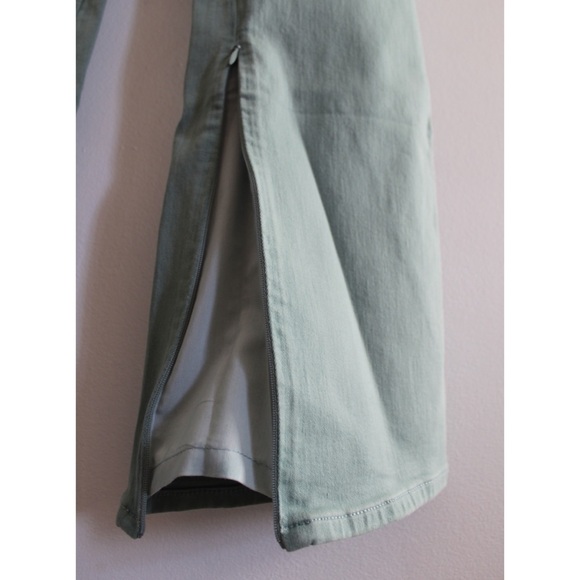 Universal Thread NWT Fair Trade Zipped Ankle Bootcut Green Maternity Pants 8 29 - Picture 4 of 8